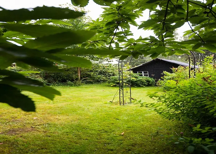 Peaceful Garden Hideaway * Cerfontaine